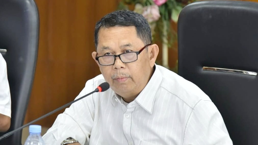 Henry Jhon Hutagalung.
