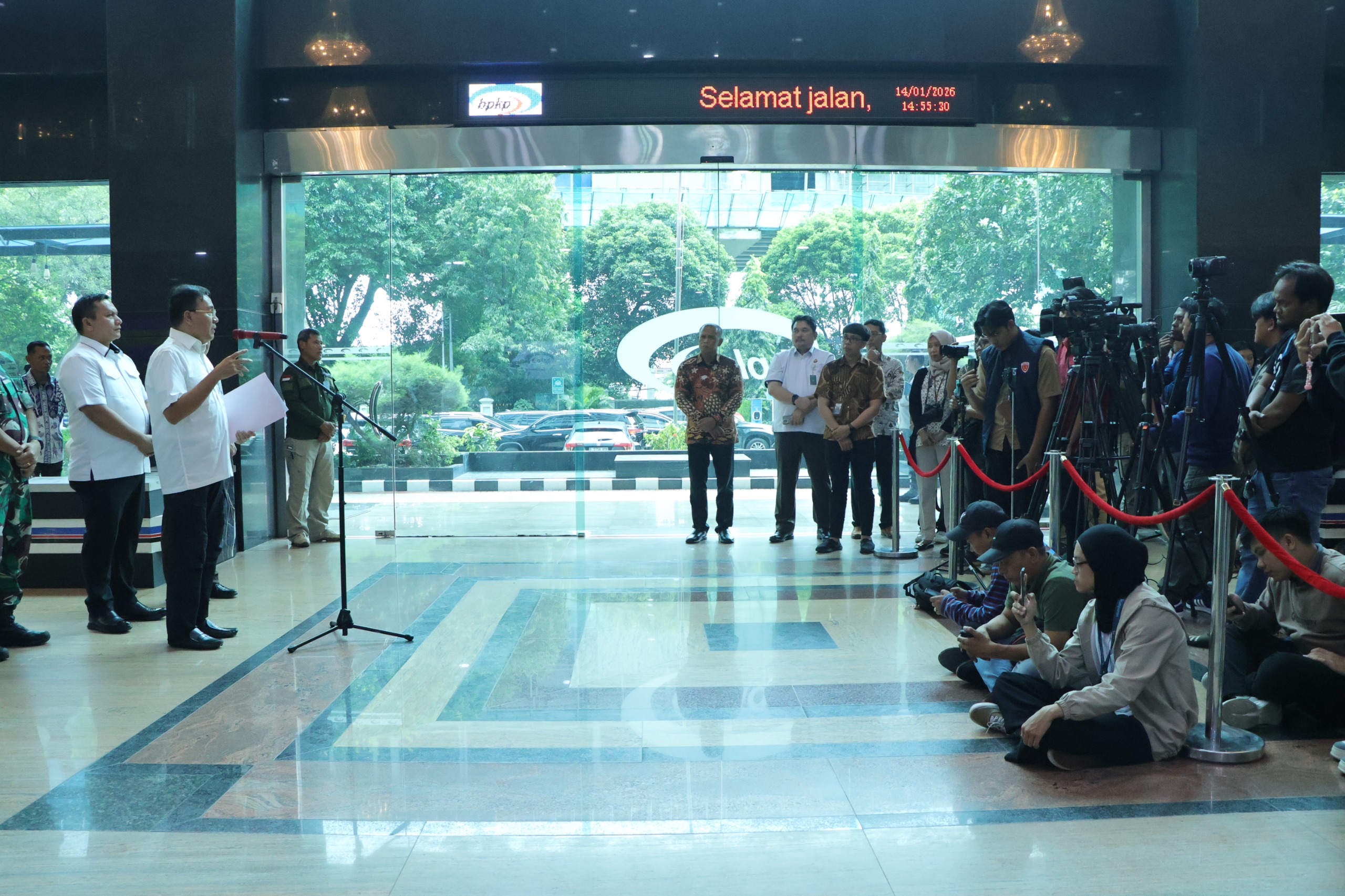 WhatsApp Image 2026-01-14 at 21.32.38